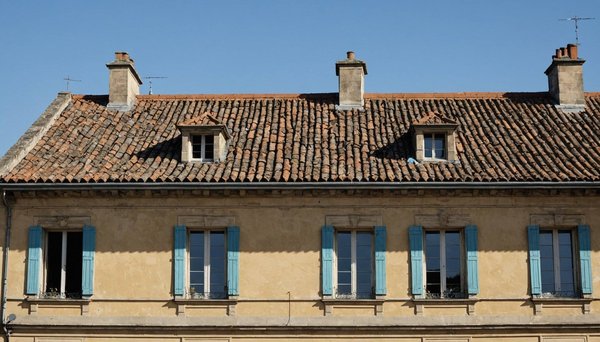 Nettoyage de façade et toiture en gironde : faites confiance à ckom9